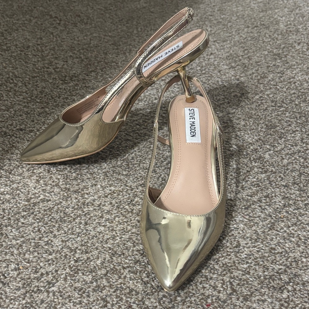 Steve Madden Metallic Gold Slingback Heels